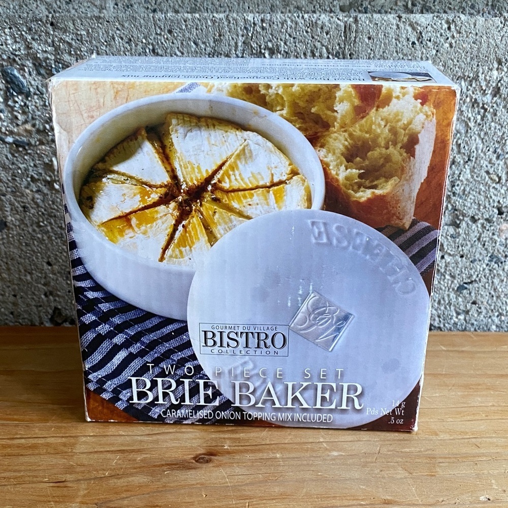 Bistro Brie Cheese Baker
